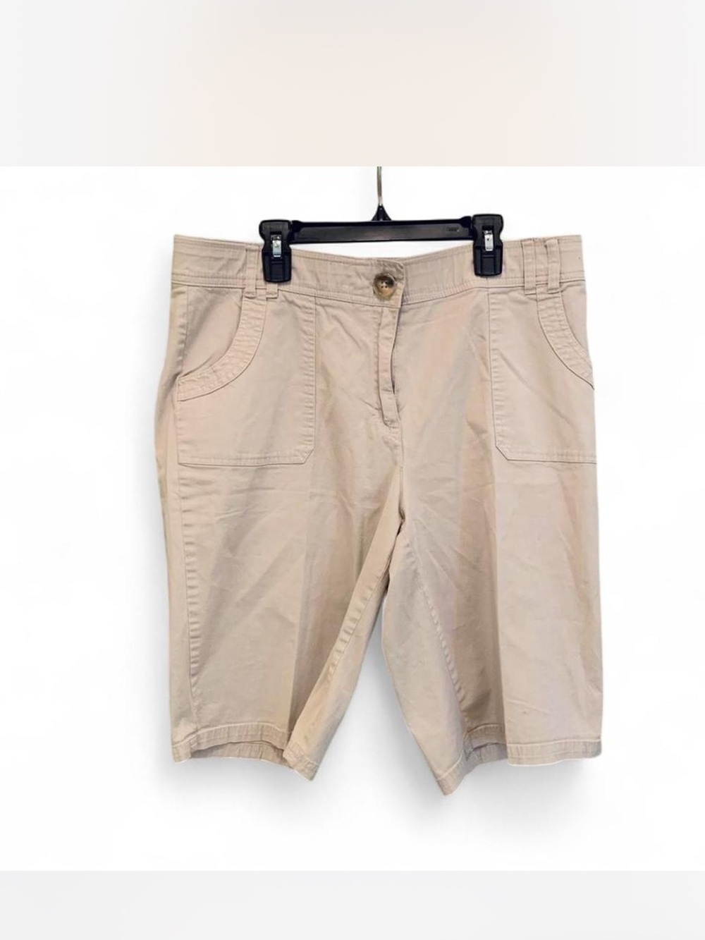 Counterparts Light Beige Knee-Length Bermuda Shorts size 14